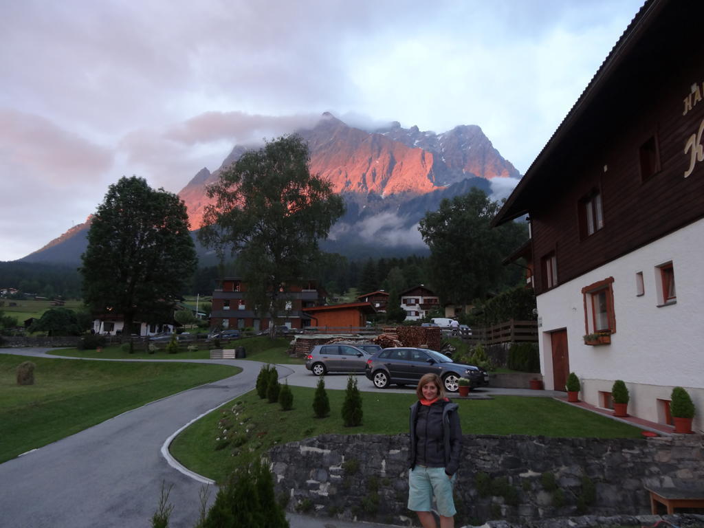 Haus Karl'S Ruh Bed & Breakfast Ehrwald Dış mekan fotoğraf