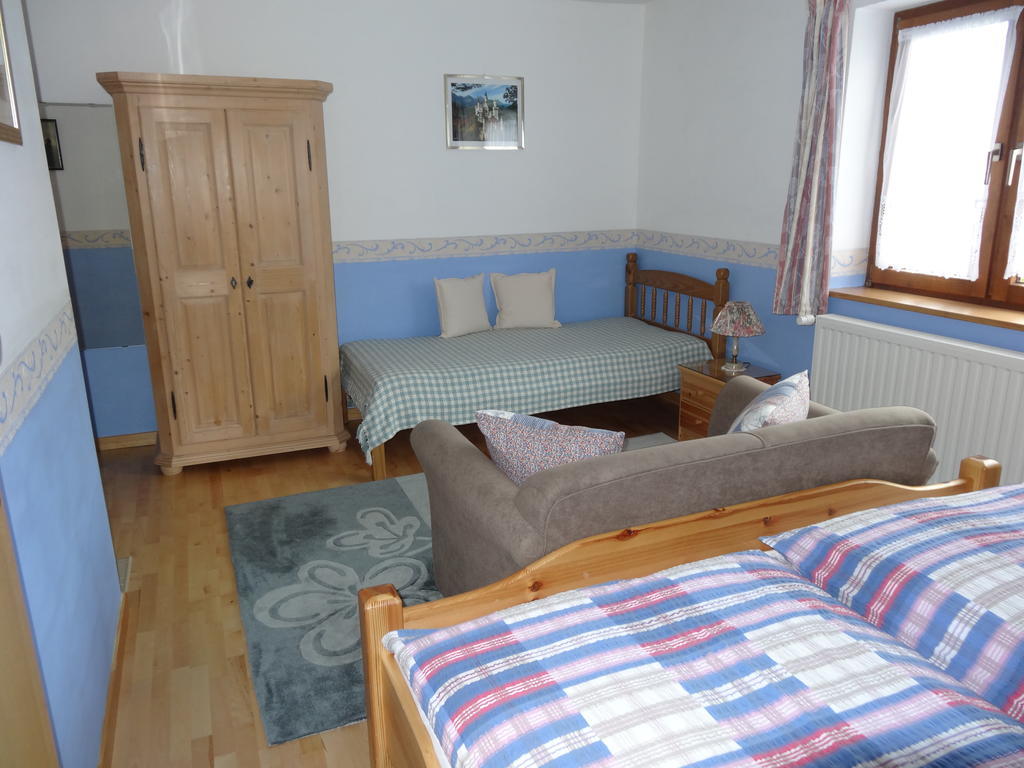 Haus Karl'S Ruh Bed & Breakfast Ehrwald Oda fotoğraf