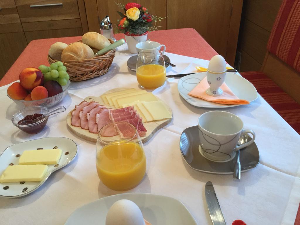 Haus Karl'S Ruh Bed & Breakfast Ehrwald Dış mekan fotoğraf